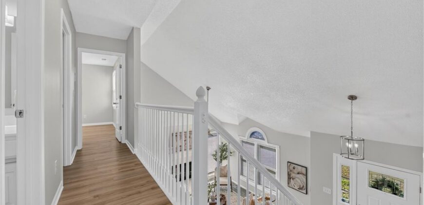 6529 NW Hidden Valley Road, Kansas City, MO 64152