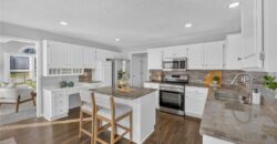6529 NW Hidden Valley Road, Kansas City, MO 64152