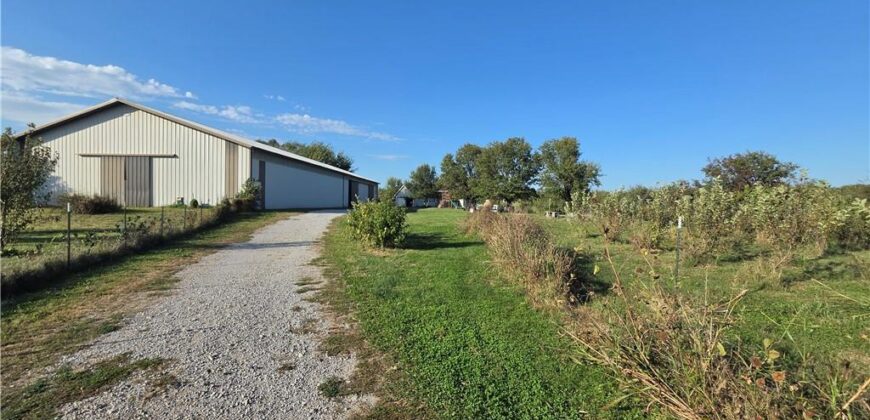 17910 Sharps Station Road, Platte City, MO 64079