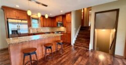 8421 NW 68th Street, Parkville, MO 64152
