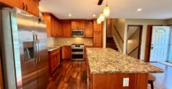 8421 NW 68th Street, Parkville, MO 64152
